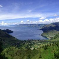 Sandiaga Sebut 2 Investor Tertarik Bangun Hotel di Danau Toba